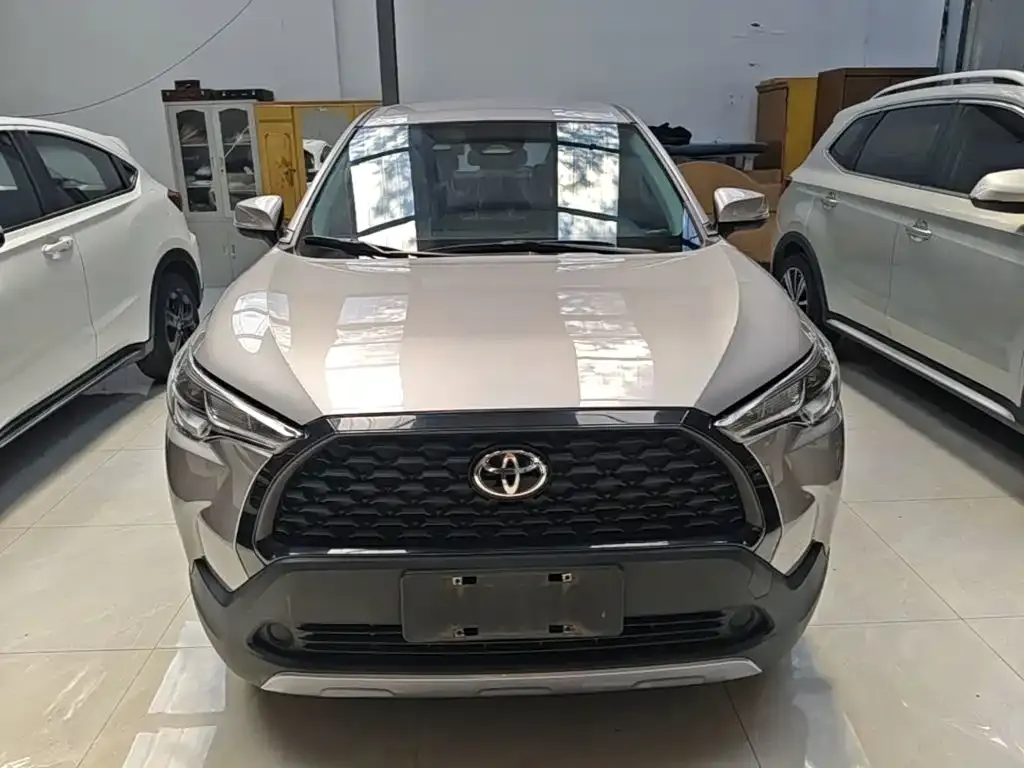 Toyota Corolla Cross — фото 2
