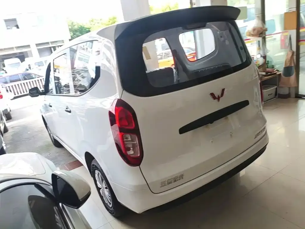 Wuling Hongguang EV — фото 10