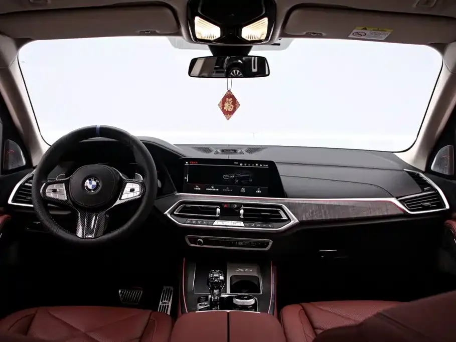 BMW X5 — фото 2