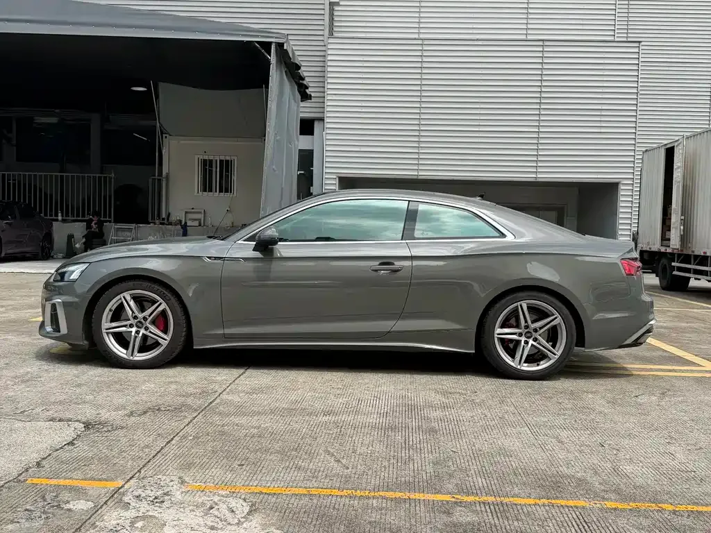 Audi A5 (Import) — фото 5