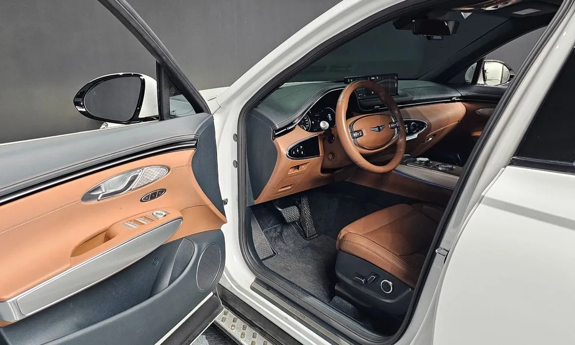 Genesis GV70 — фото 10