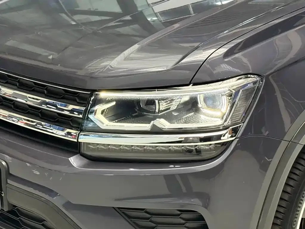 Volkswagen Tharu — фото 2