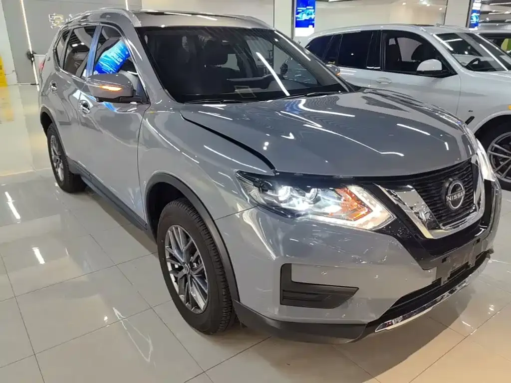 Nissan X-Trail — фото 2