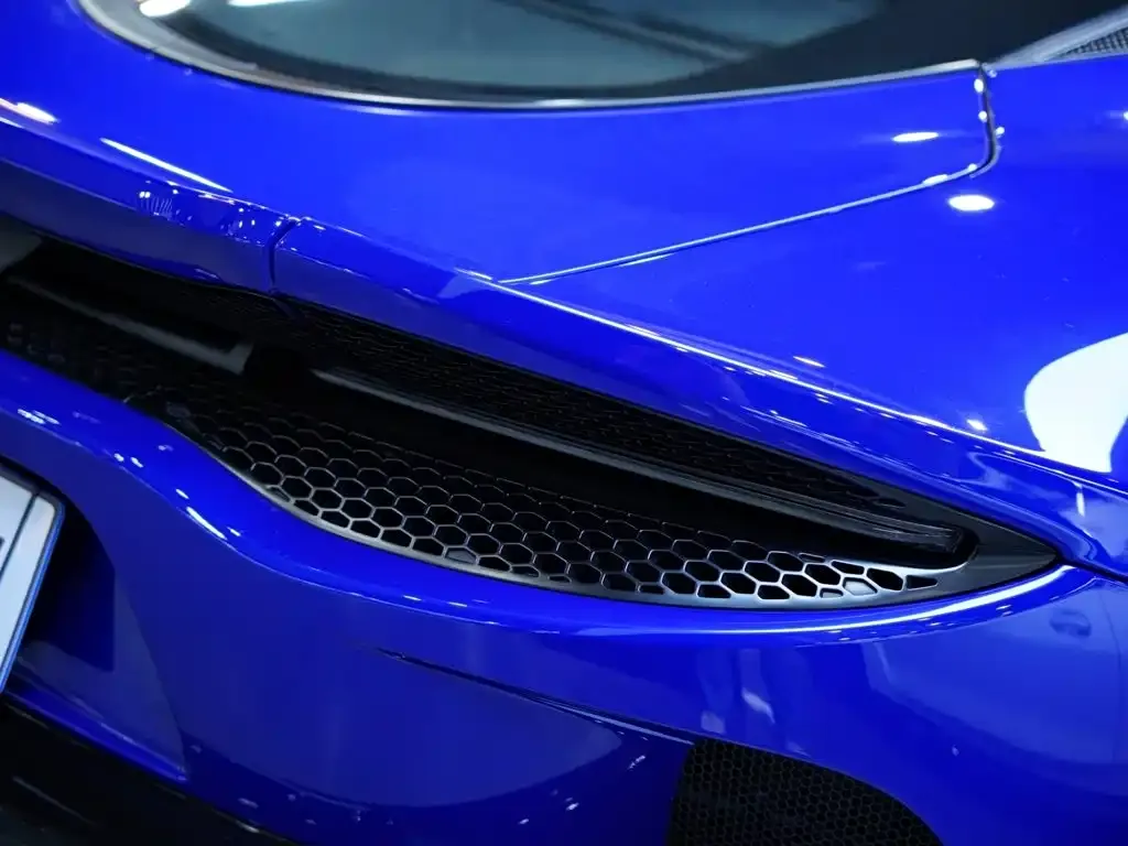 McLaren GT — фото 10