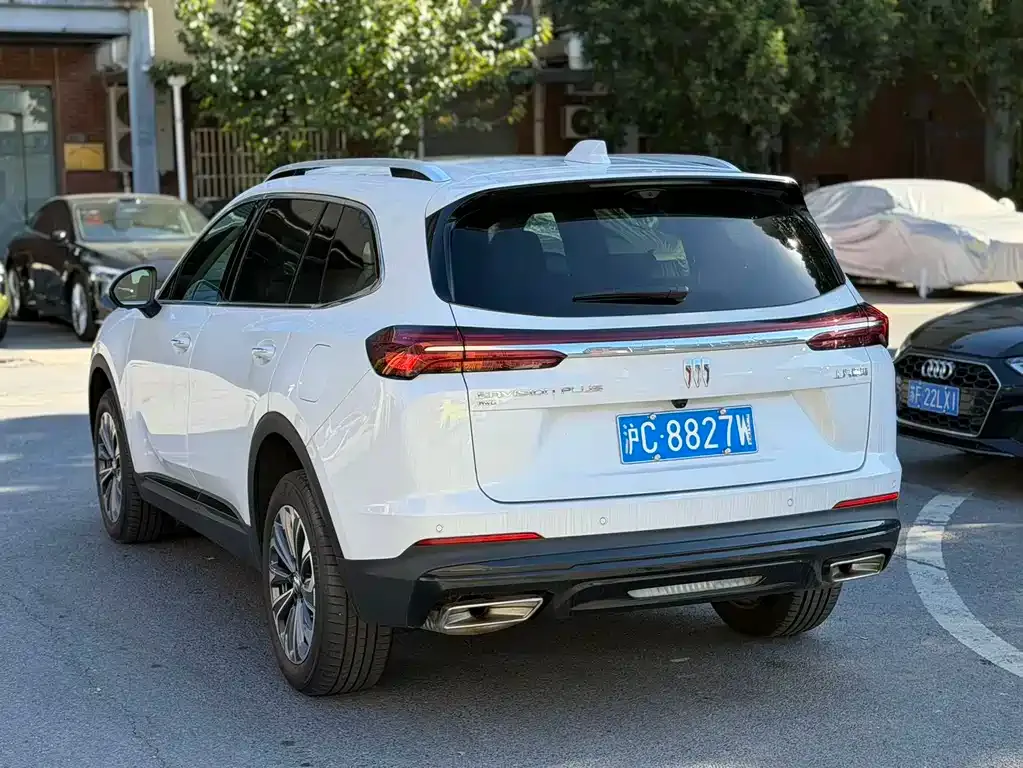 Buick Envision Plus — фото 5