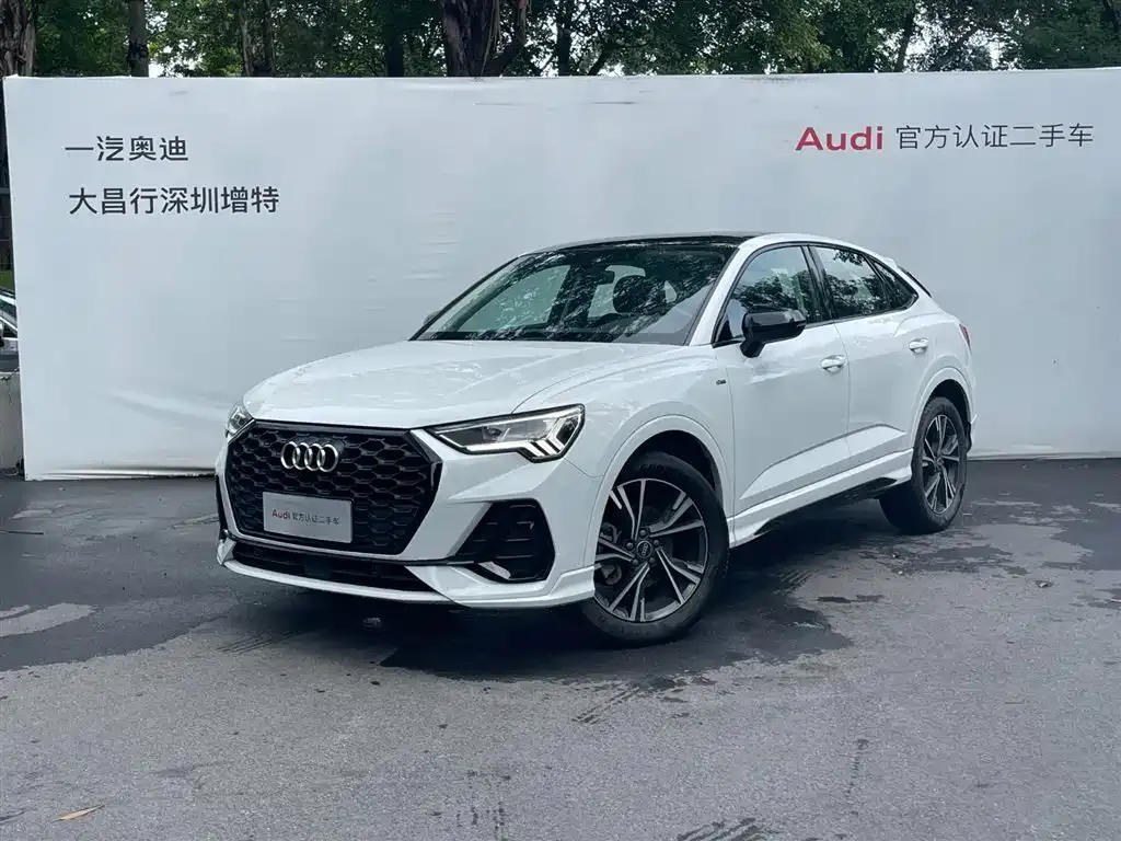 Audi Q3 Sportback — фото 1
