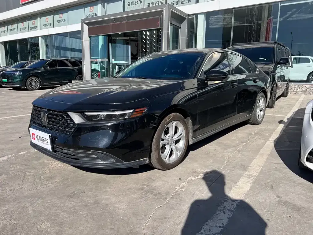 Honda Accord — фото 6