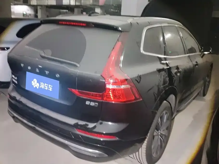 Volvo XC60 — фото 4