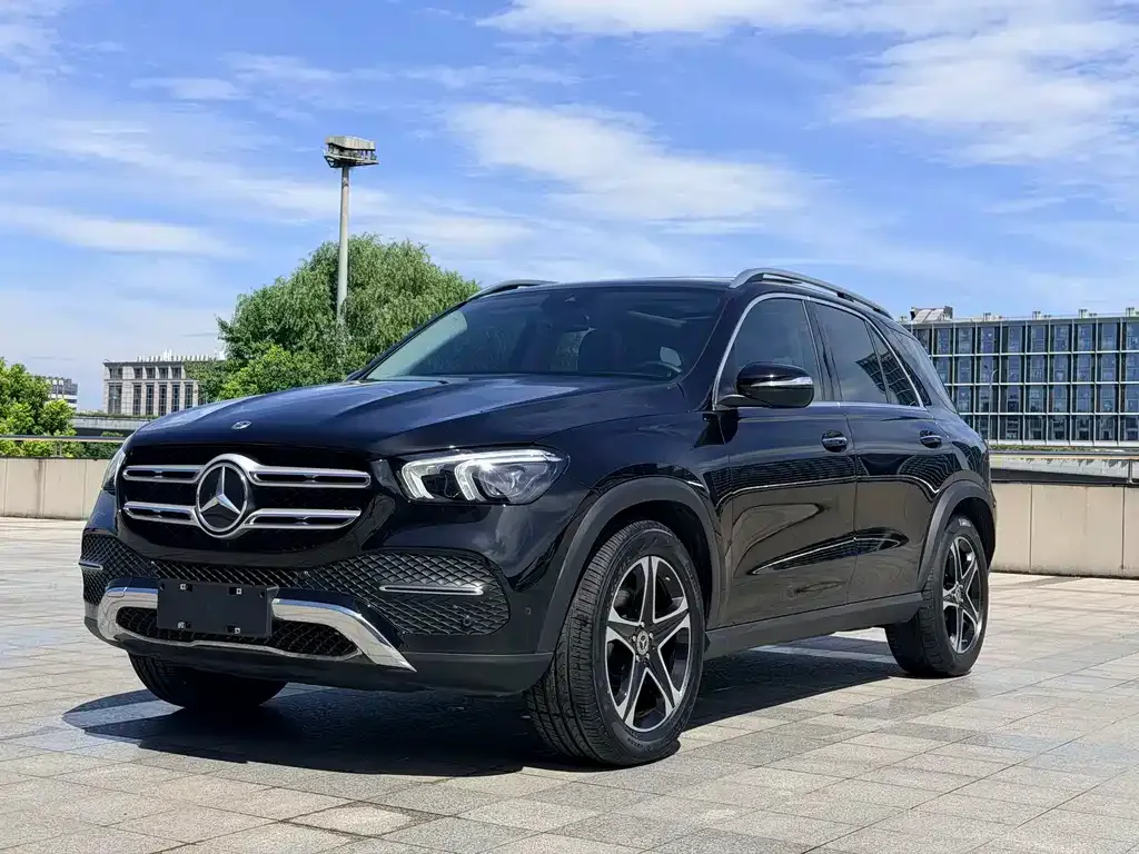 Mercedes-Benz GLE (Import) — фото 1