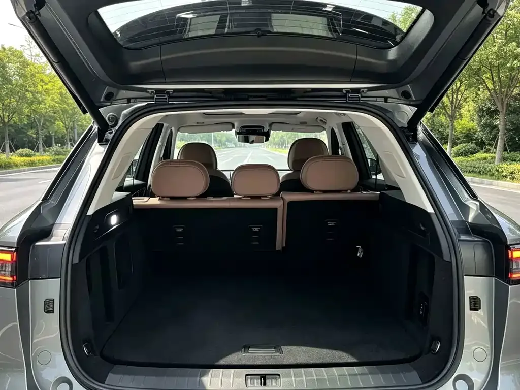 Chery Tiggo 8L — фото 10