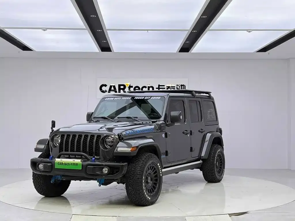 Jeep Wrangler PHEV — фото 1