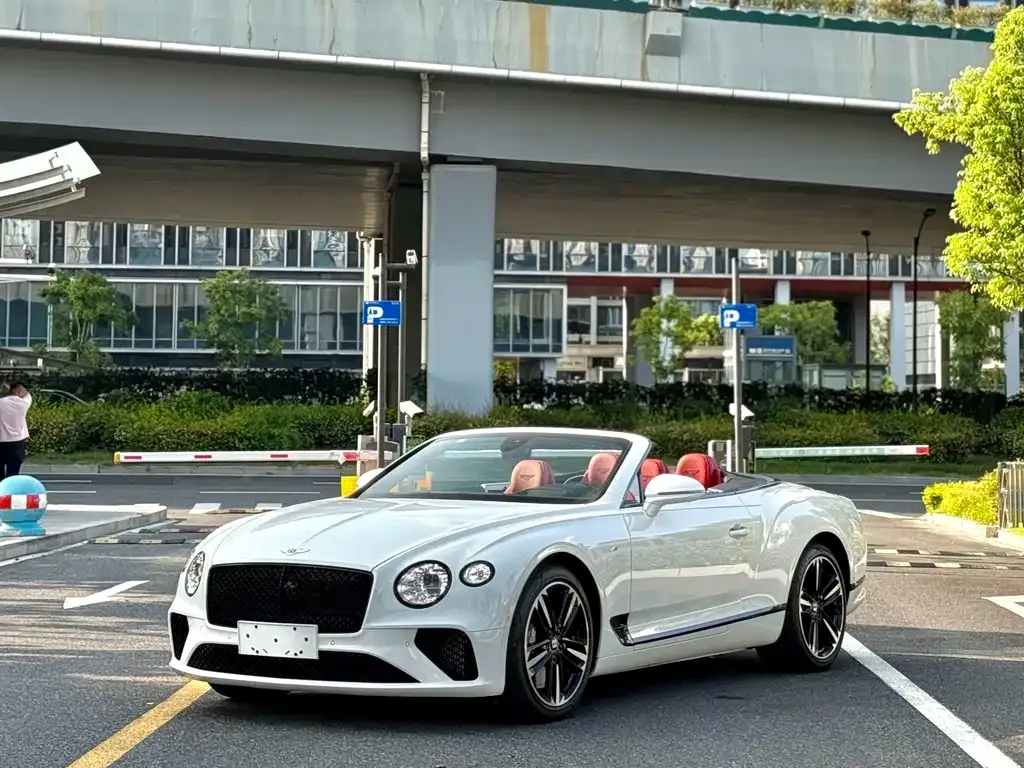 Bentley Continental — фото 8