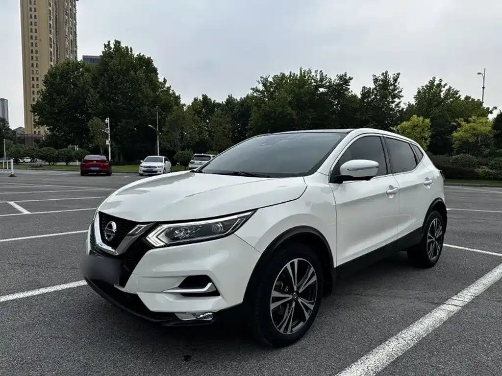 Nissan Qashqai — фото 5