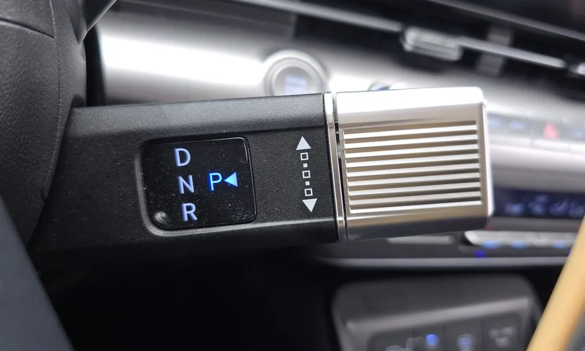 Hyundai Kona — фото 7