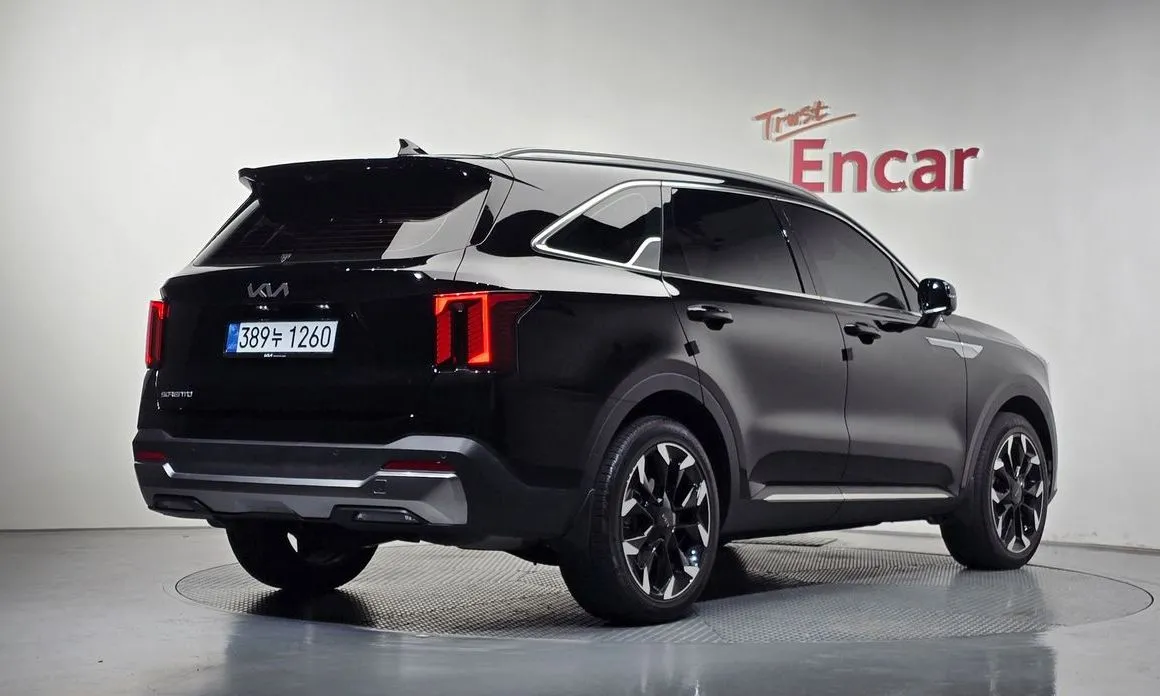 Kia Sorento — фото 3