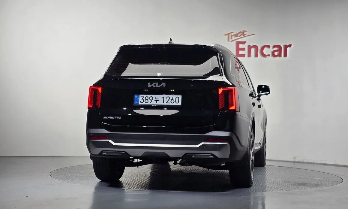 Kia Sorento — фото 4