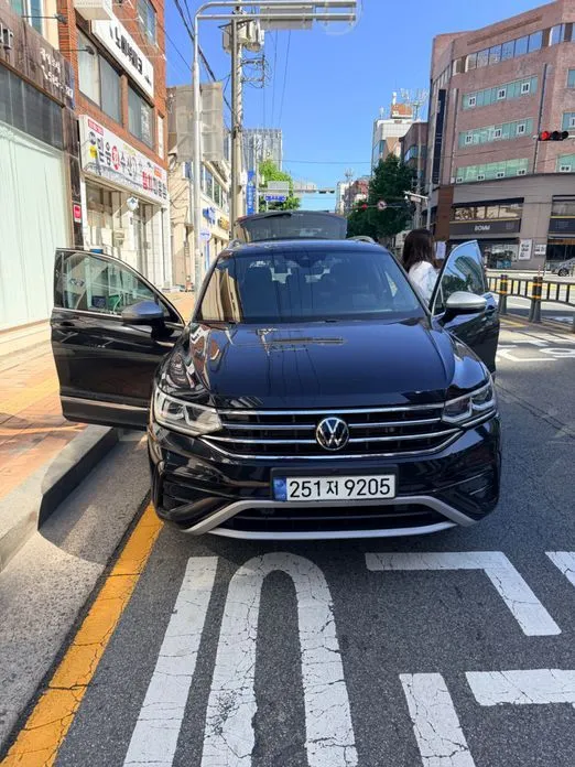 Volkswagen Tiguan — фото 1