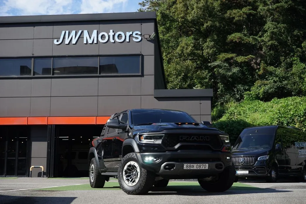 Dodge Ram Pick Up — фото 1