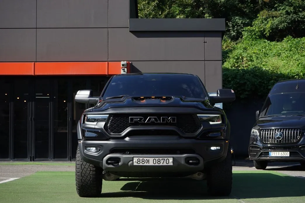 Dodge Ram Pick Up — фото 10