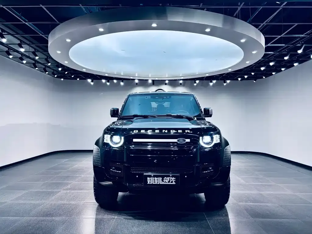 Land Rover Defender — фото 4