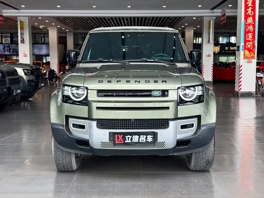 Land Rover Defender — фото 4