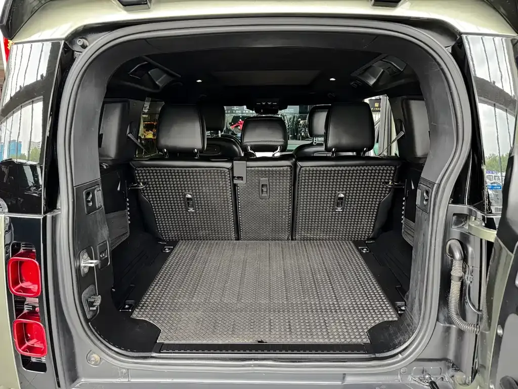 Land Rover Defender — фото 3