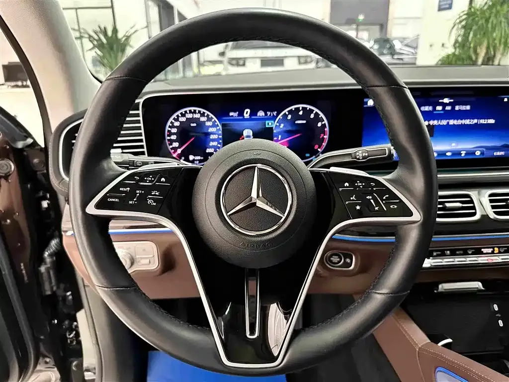Mercedes-Benz GLE (Import) — фото 7