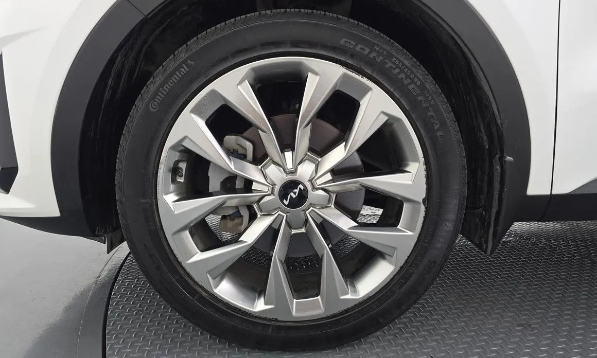 Kia Sorento — фото 6