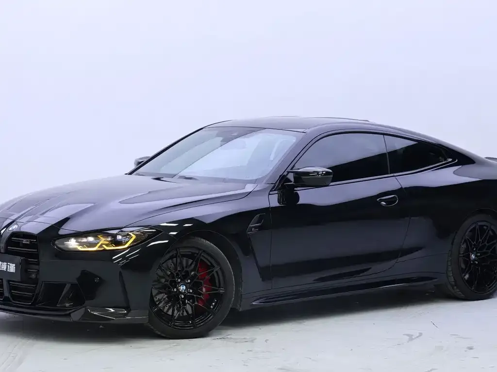 BMW M4 — фото 1