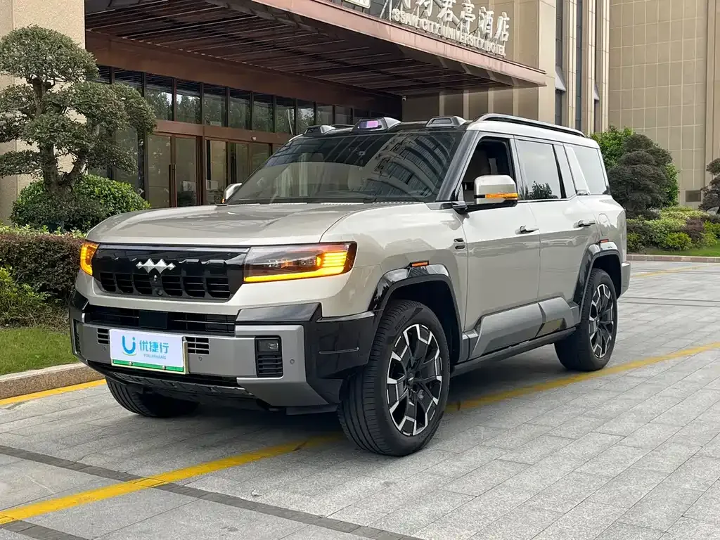 Fang Cheng Bao Leopard 8 — фото 1