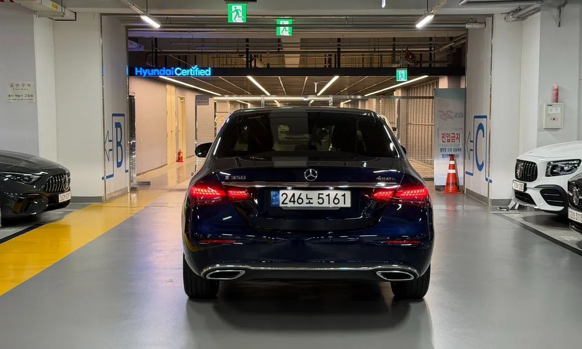 Mercedes-Benz E-Class — фото 10