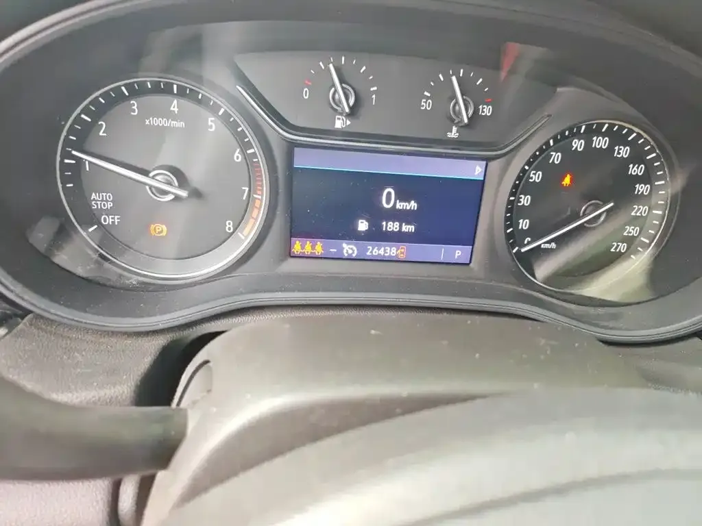 Buick Regal — фото 10