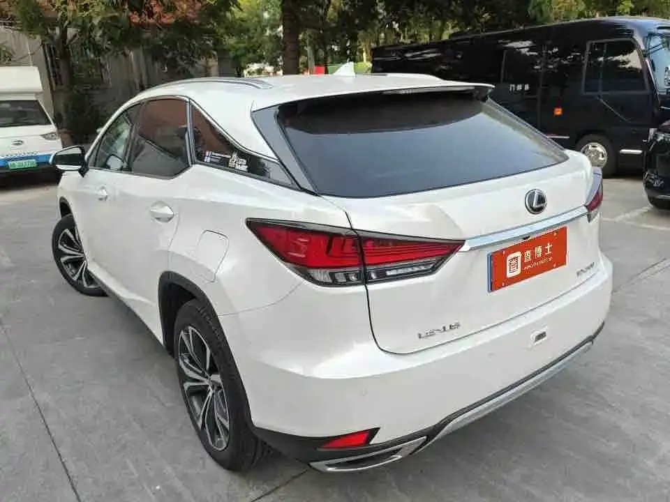 Lexus RX — фото 3
