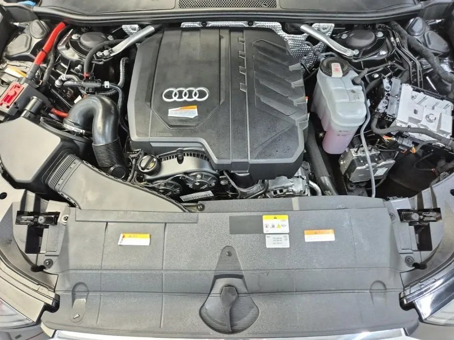 Audi A6 — фото 6