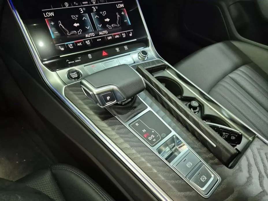 Audi A6 — фото 5
