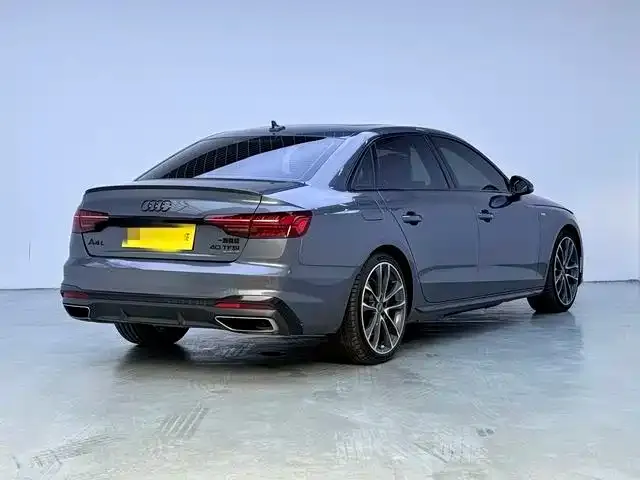 Audi A4L — фото 10