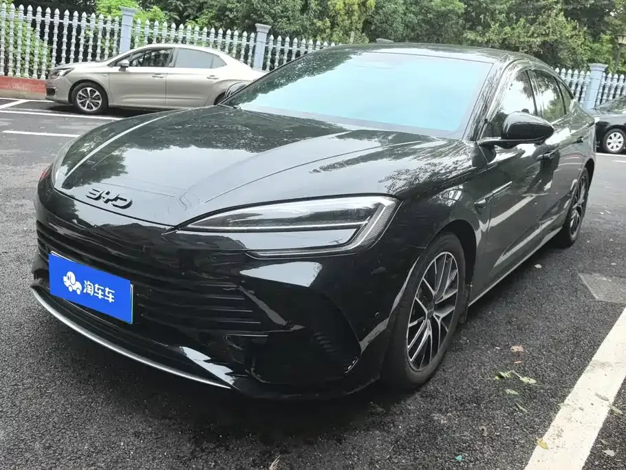 BYD Seal 07 DM-i — фото 1