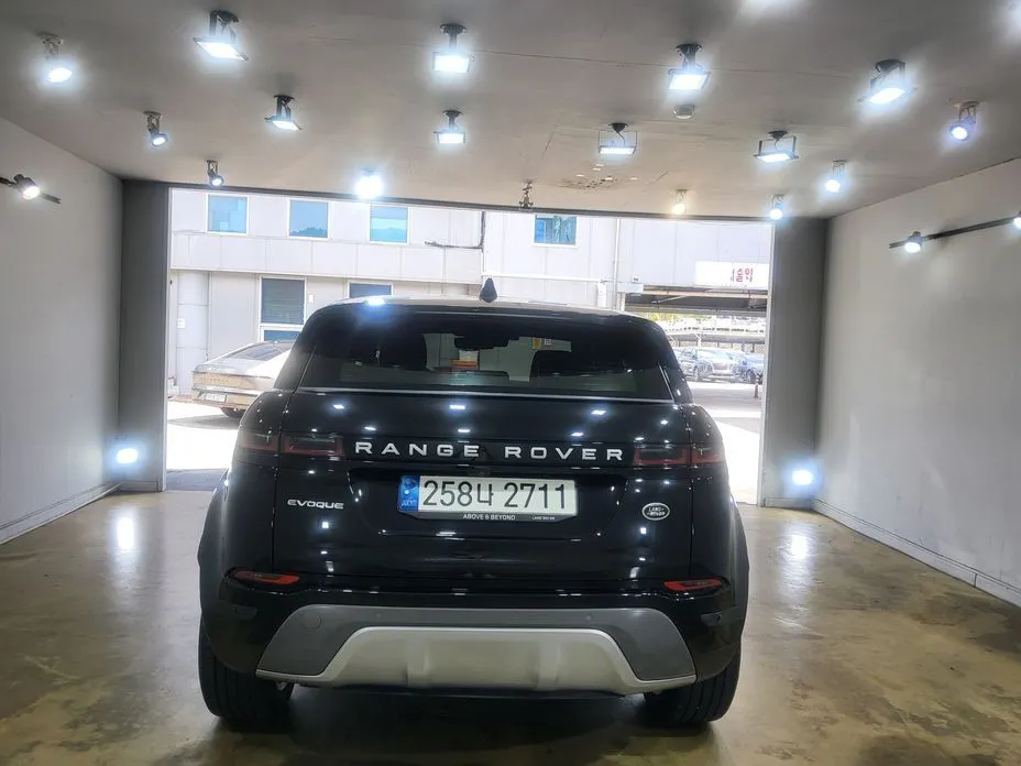 Land Rover Range Rover Evoque — фото 3