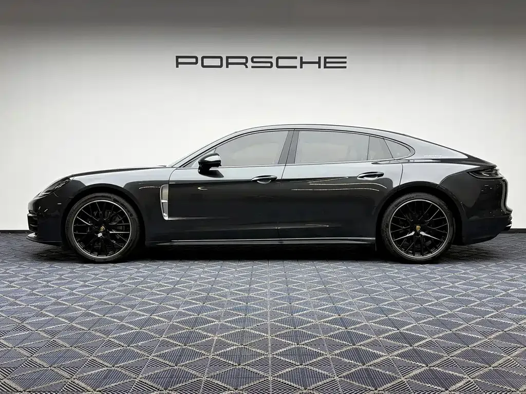 Porsche Panamera — фото 5