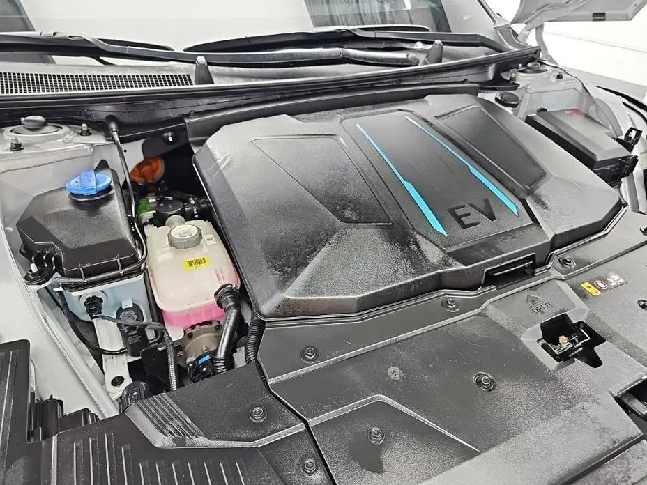 Hyundai Ioniq5 — фото 8