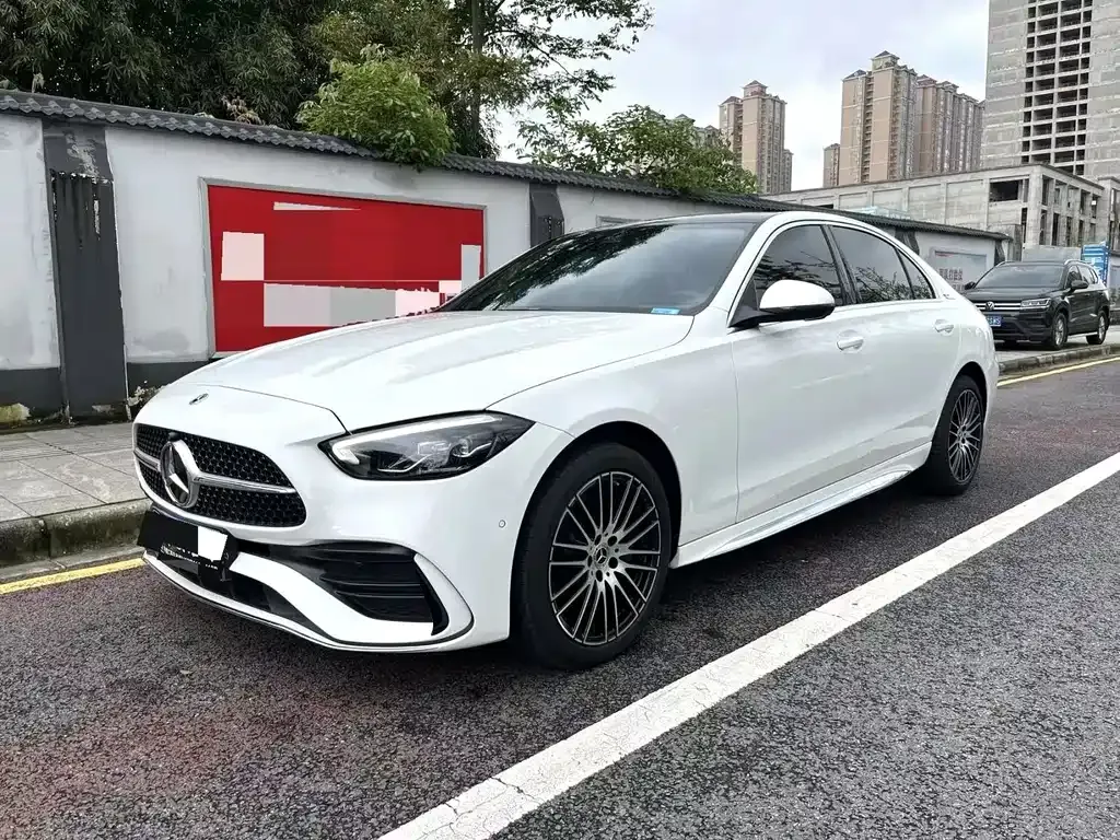 Mercedes-Benz C-Class — фото 1