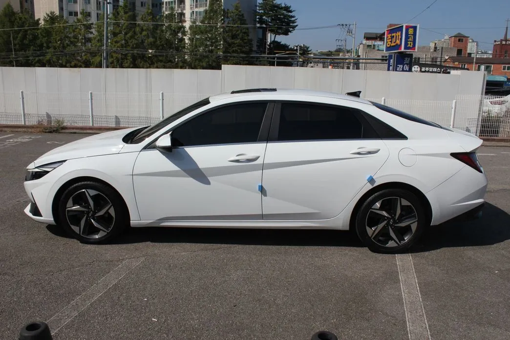 Hyundai AVANTE — фото 9