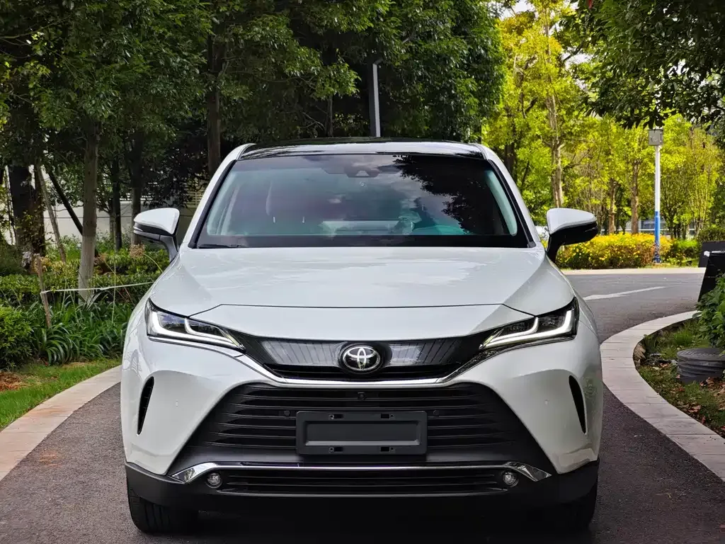 Toyota Harrier — фото 8