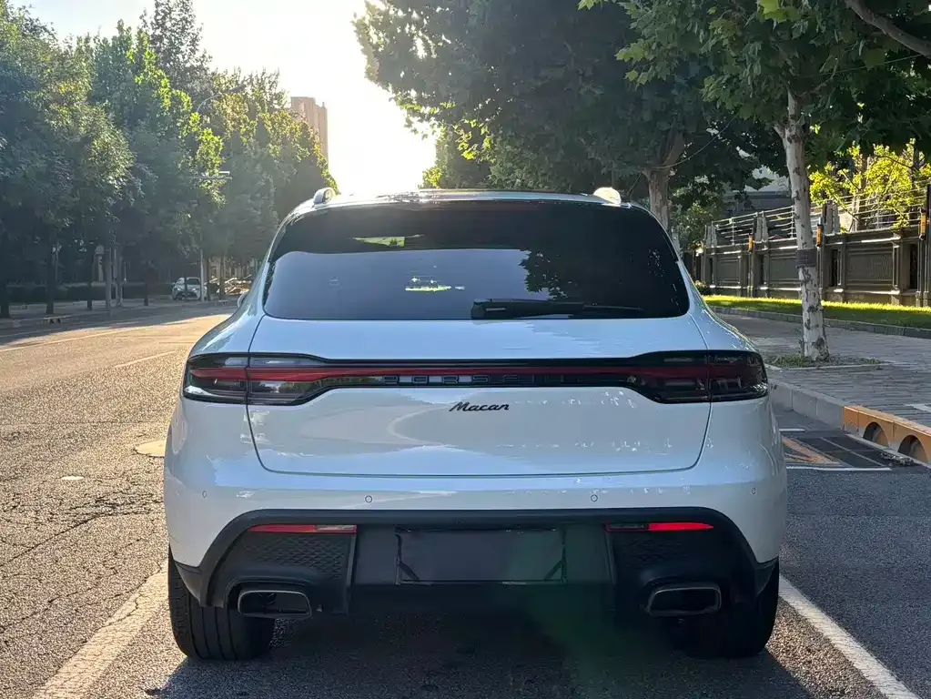 Porsche Macan — фото 9
