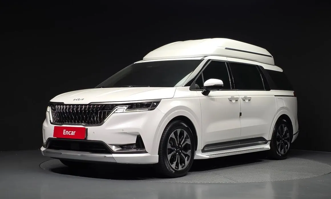 Kia Carnival — фото 1