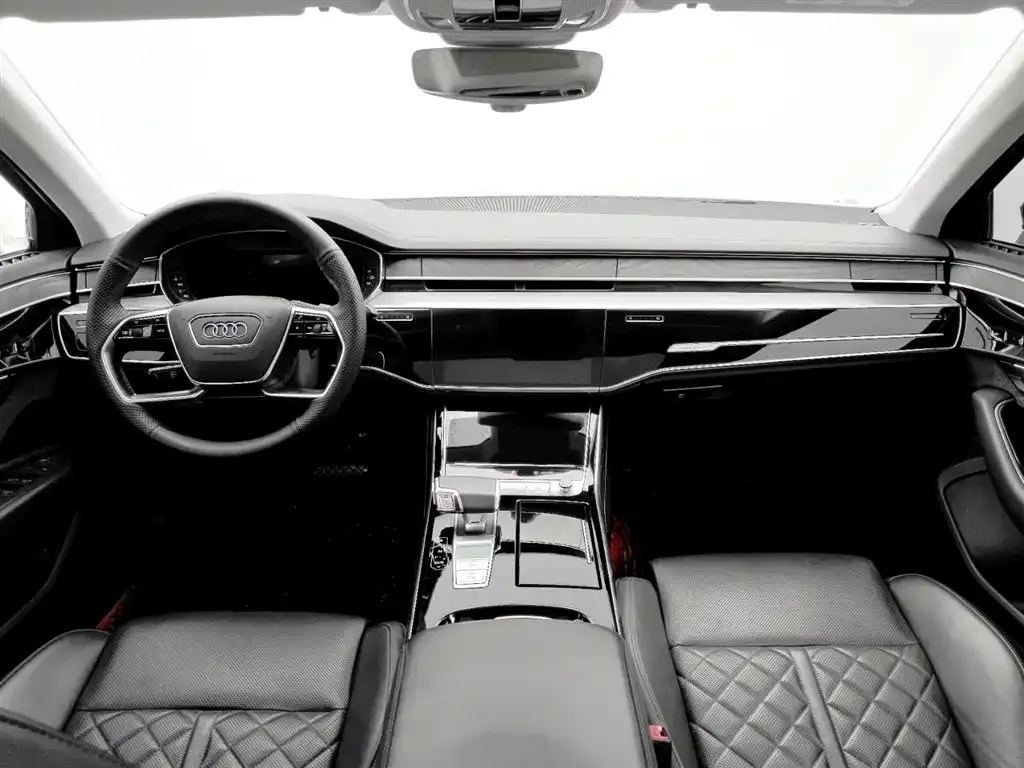 Audi A8 — фото 8