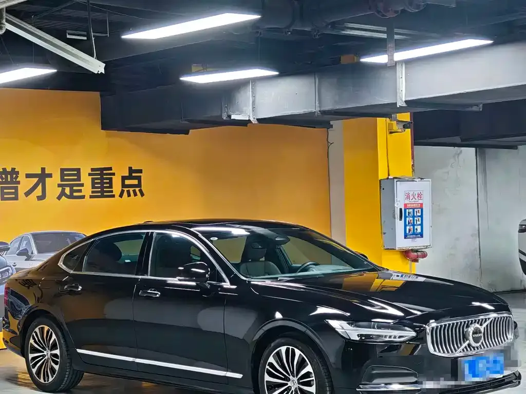 Volvo S90 — фото 3