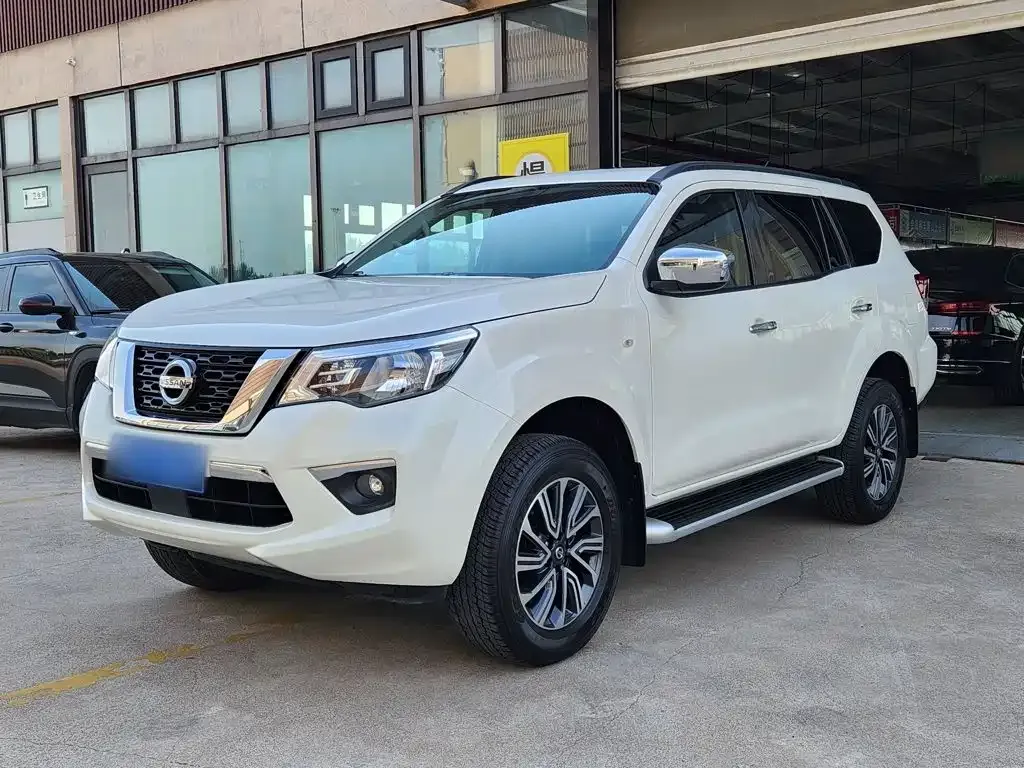 Nissan Terra — фото 1