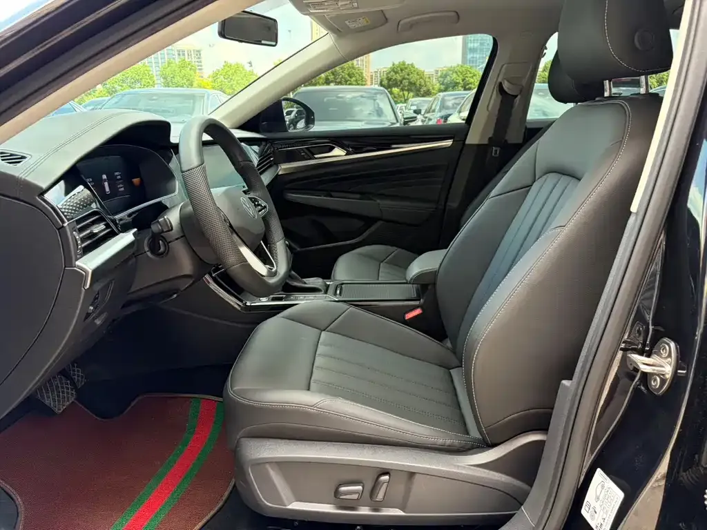 Volkswagen Passat — фото 7
