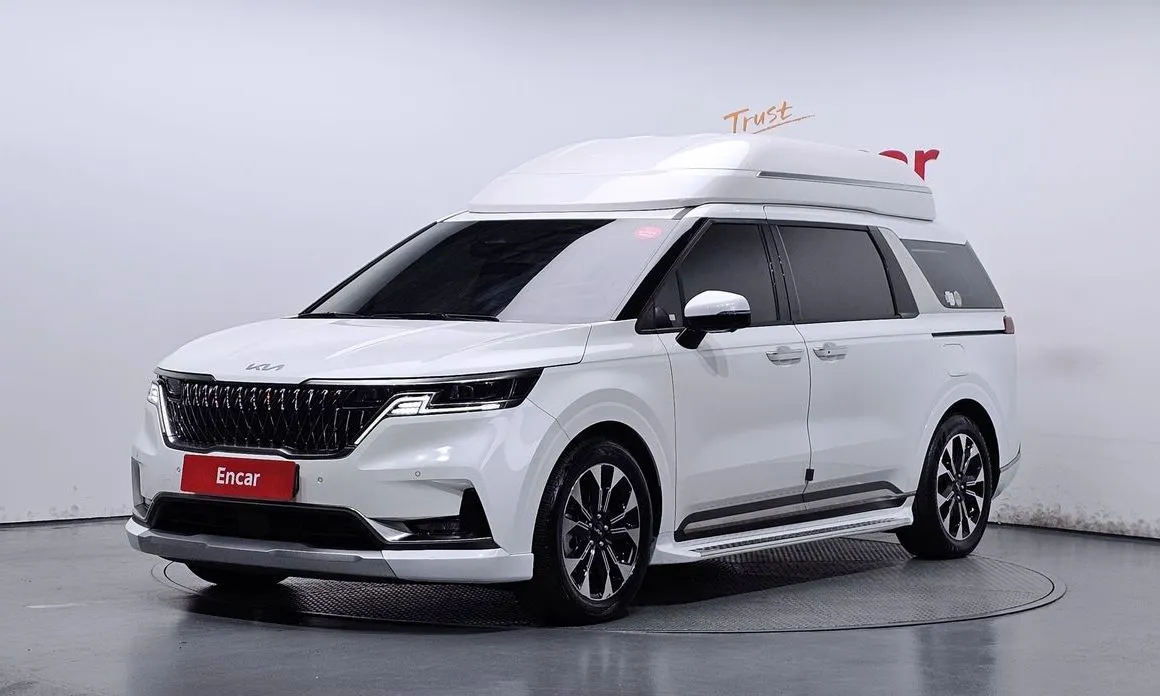 Kia Carnival — фото 1